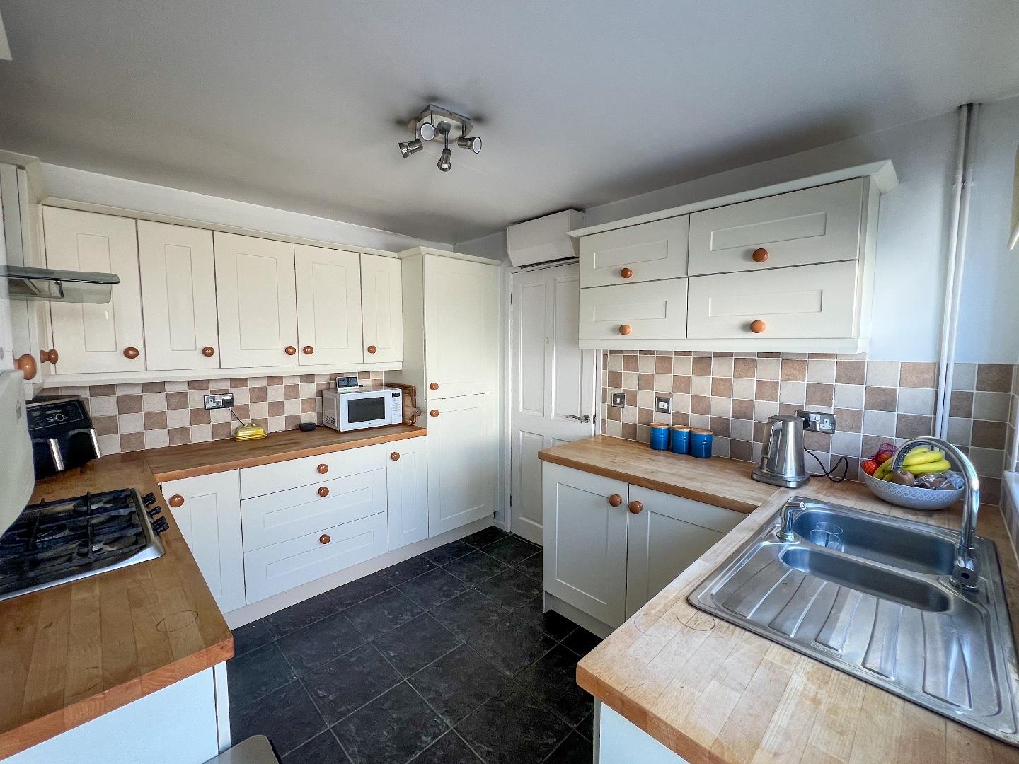 Ty Gwyn Drive, Brackla, Bridgend County Borough, CF31 2QH